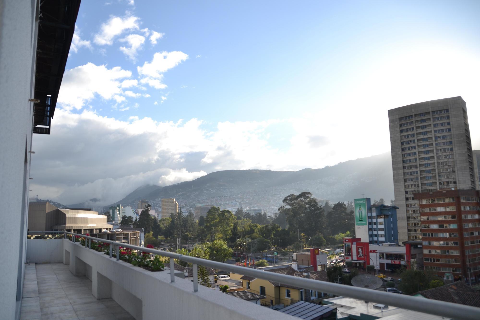 Aparthotel Amaranta Quito Exterior photo